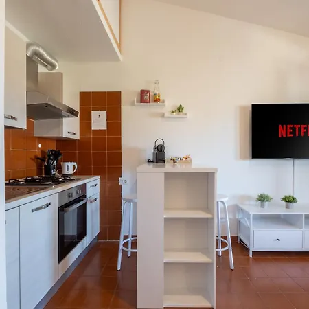 Harbor-self Checkin-terrace-netflix Apartment *