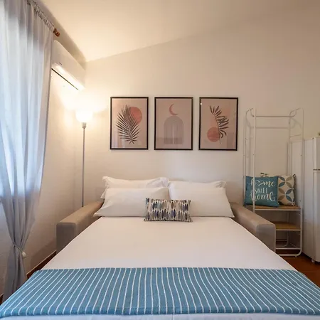 Harbor-self Checkin-terrace-netflix 아파트 캐피타나